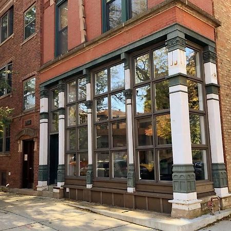 Lincoln Park Light-Filled Loft Apartment Чикаго Екстериор снимка